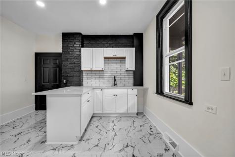 2188 Fulton Road Cleveland OH 44113