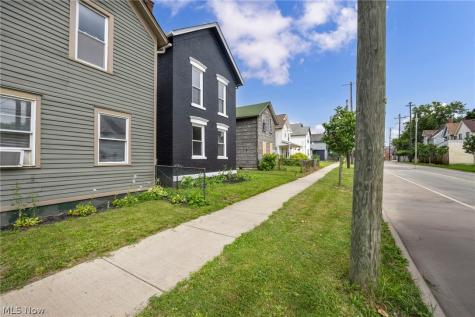 2188 Fulton Road Cleveland OH 44113