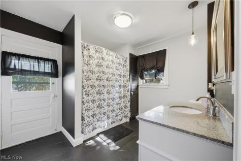 2518 Main Avenue W Massillon OH 44647
