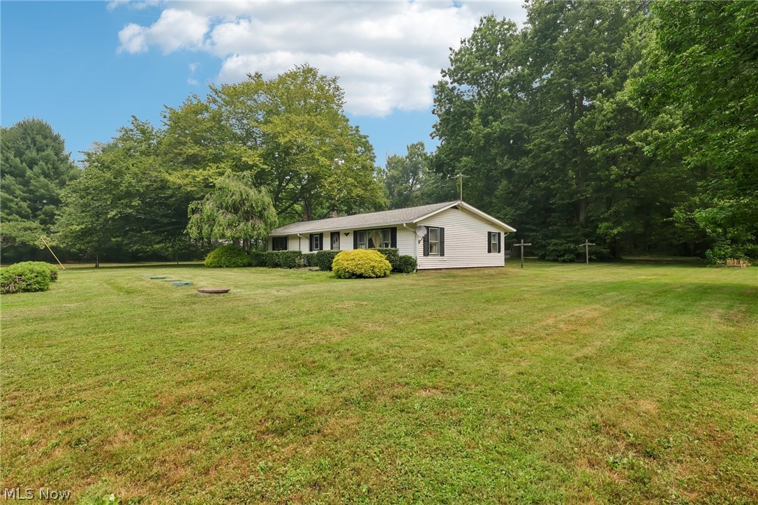 9793 Clay Street Montville OH 44064