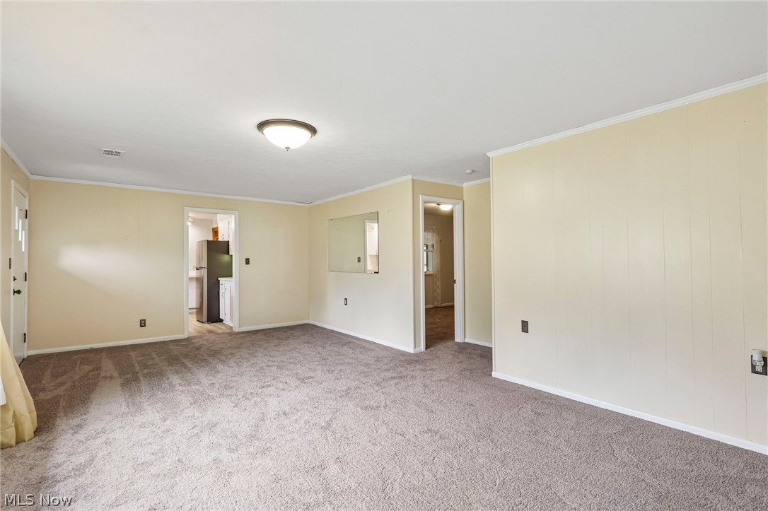 9793 Clay Street Montville OH 44064