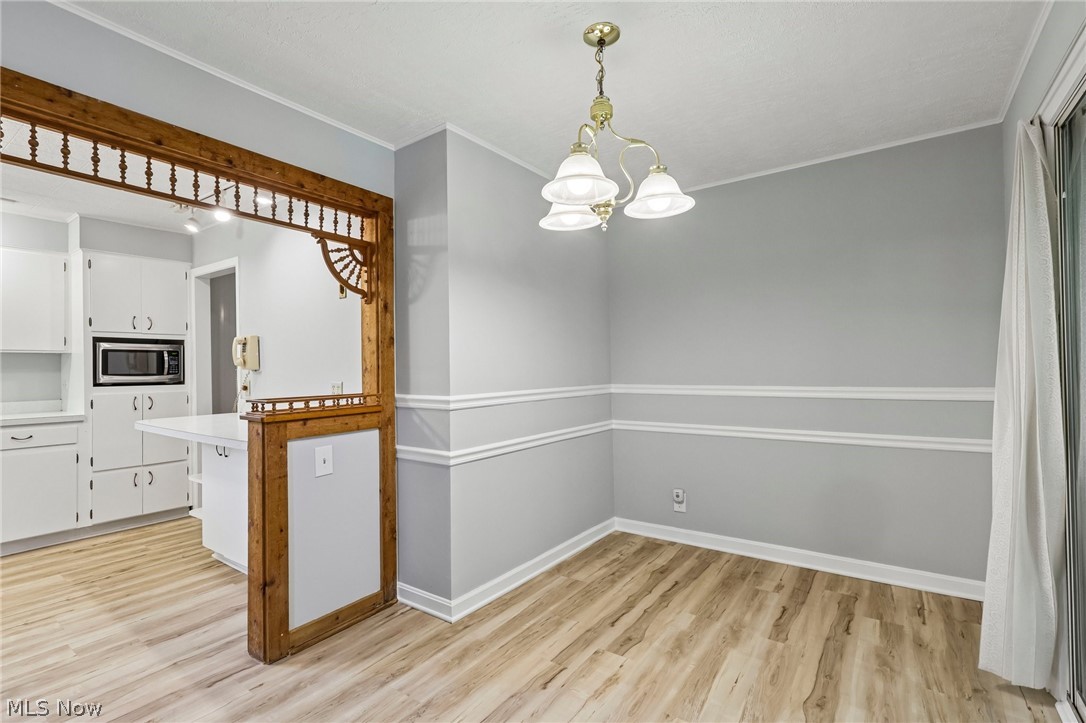 9793 Clay Street Montville OH 44064