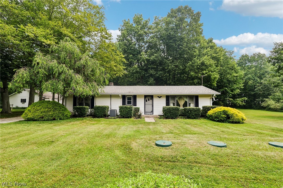 9793 Clay Street Montville OH 44064
