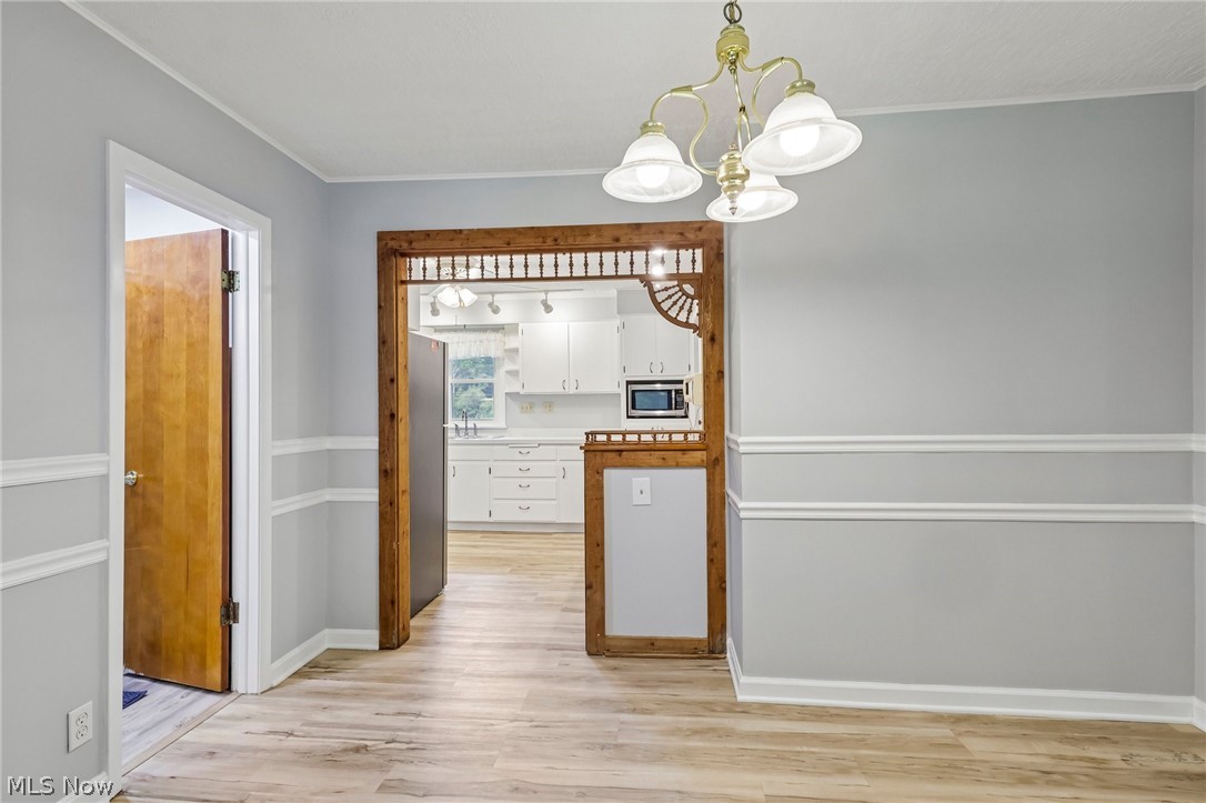 9793 Clay Street Montville OH 44064