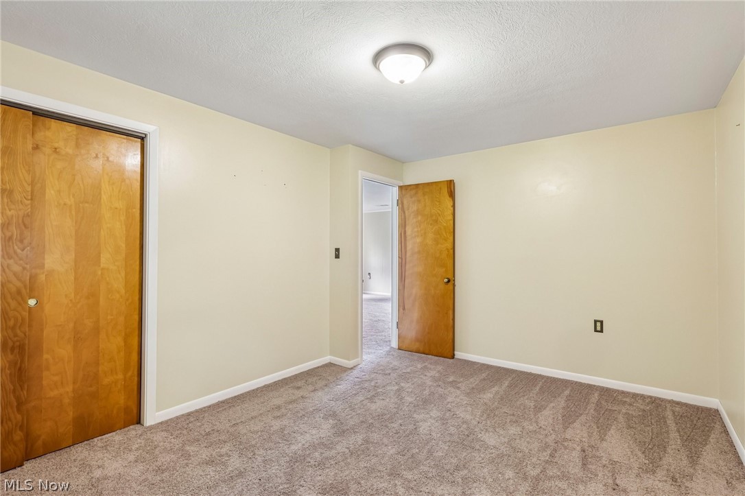 9793 Clay Street Montville OH 44064