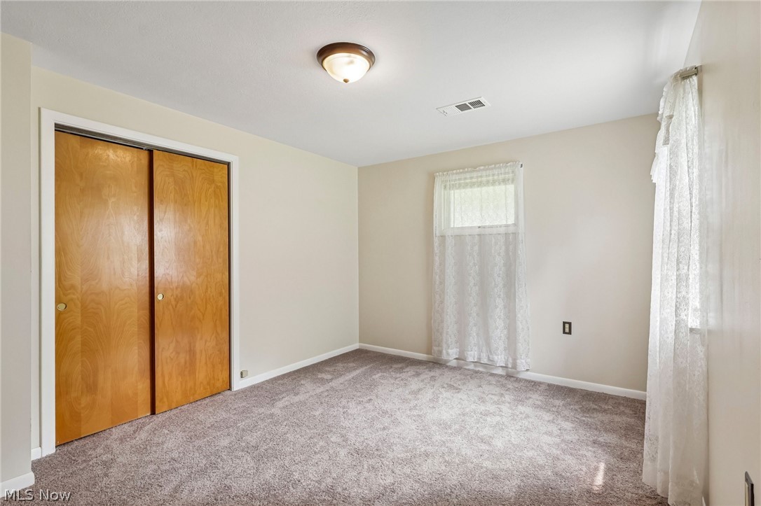 9793 Clay Street Montville OH 44064