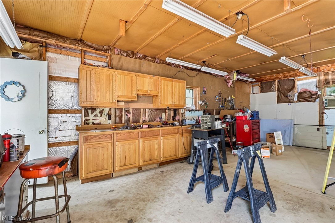 9793 Clay Street Montville OH 44064