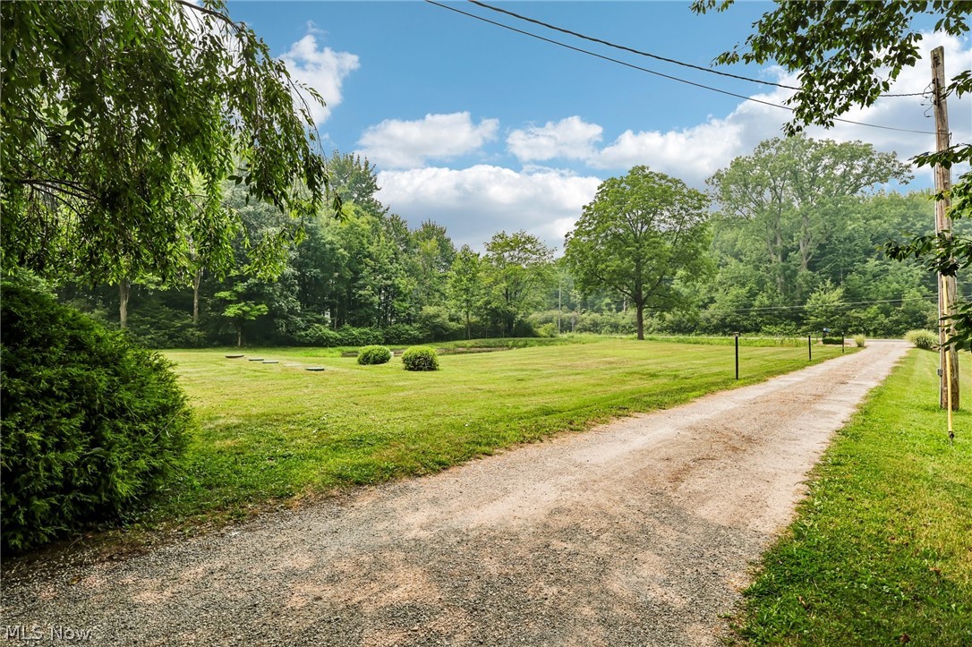 9793 Clay Street Montville OH 44064
