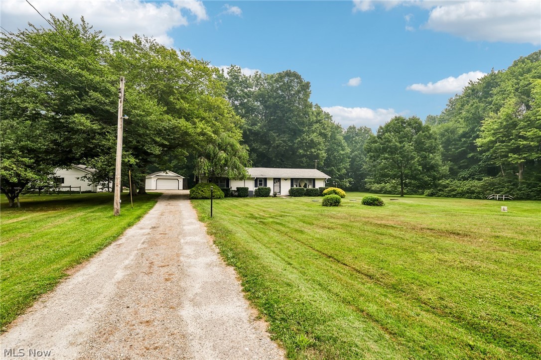 9793 Clay Street Montville OH 44064