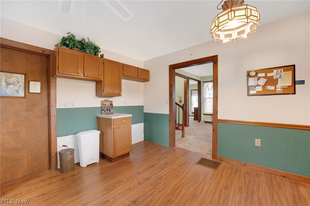 38841 Detroit Road Avon OH 44011