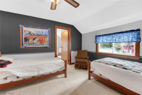 38841 Detroit Road Avon OH 44011