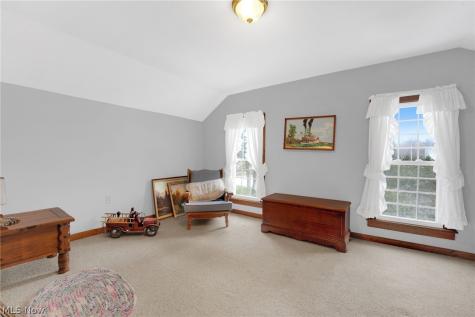 38841 Detroit Road Avon OH 44011