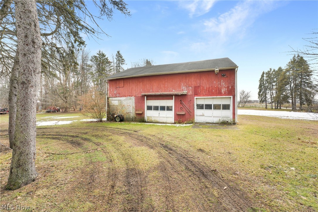 38841 Detroit Road Avon OH 44011