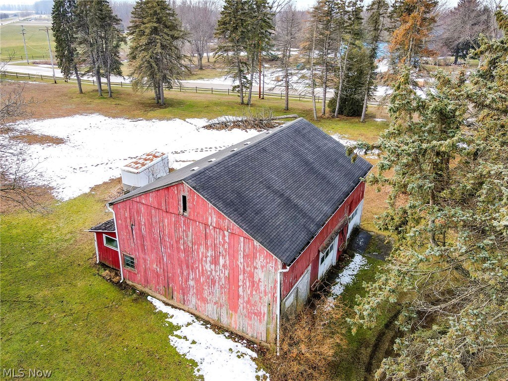 38841 Detroit Road Avon OH 44011