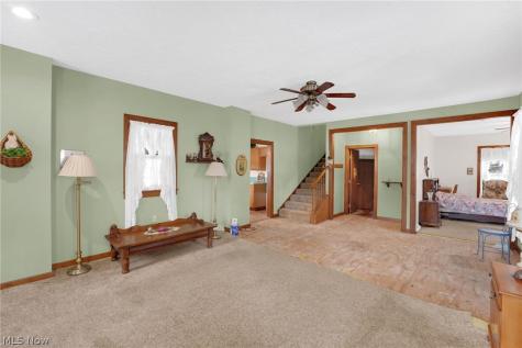 38841 Detroit Road Avon OH 44011