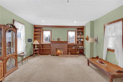 38841 Detroit Road Avon OH 44011