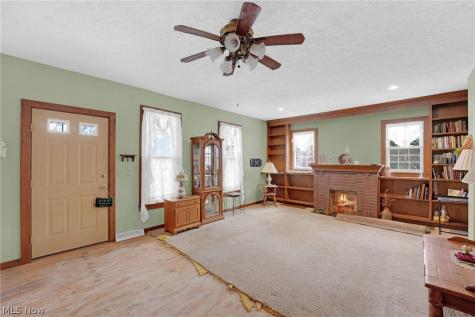 38841 Detroit Road Avon OH 44011