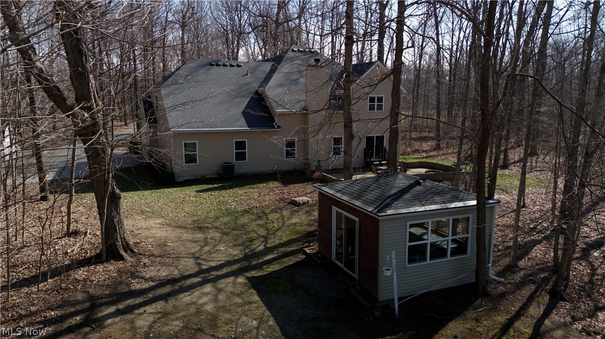 8340 Claus Road Amherst OH 44001