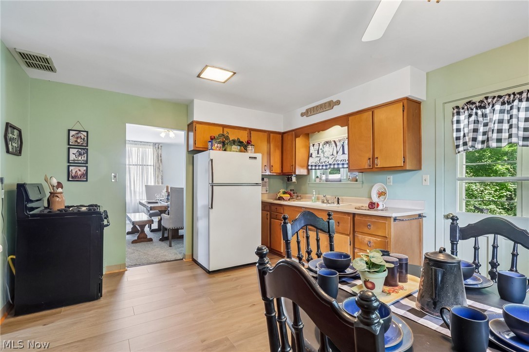 1927 W Prospect Road Ashtabula OH 44004