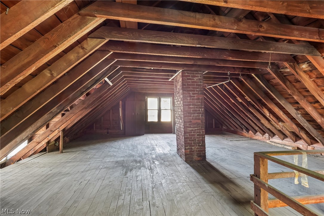 1927 W Prospect Road Ashtabula OH 44004