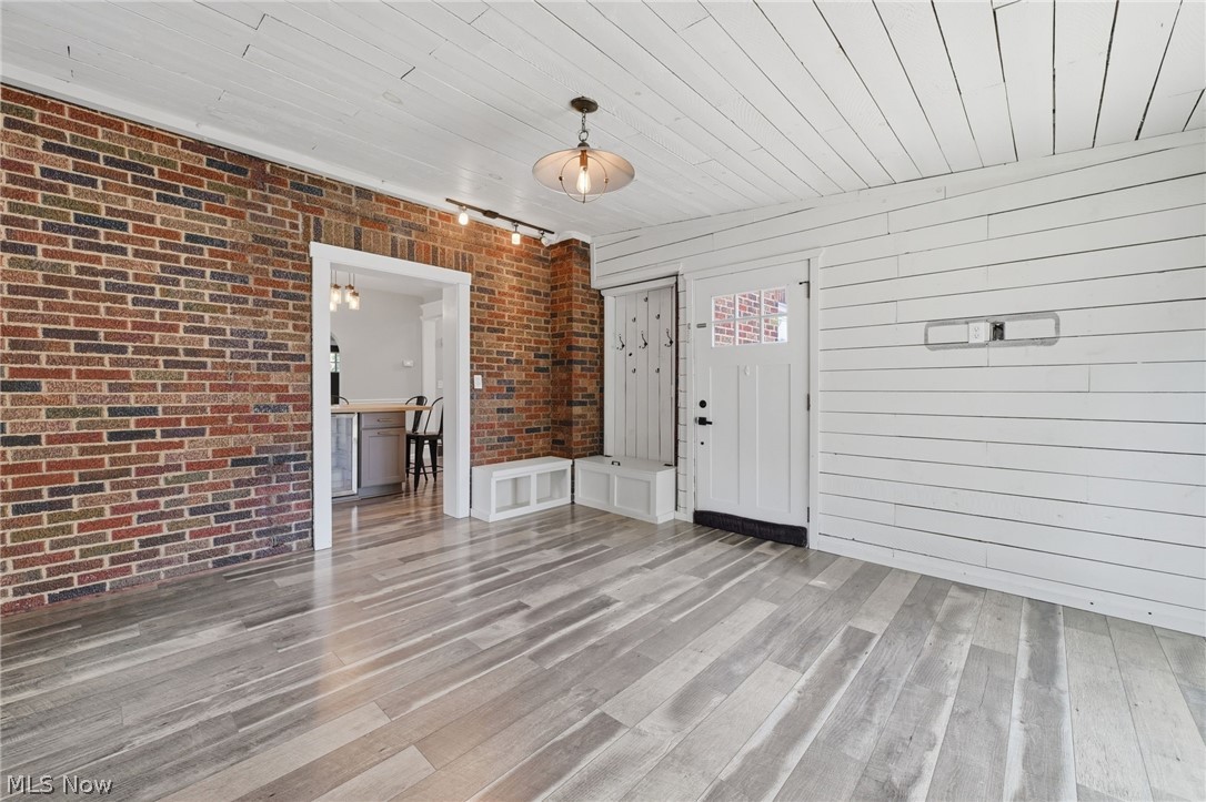 217 Cordelia Street SW North Canton OH 44720