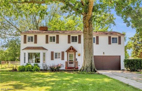 1700 Southbend Drive Rocky River OH 44116