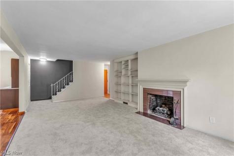 1700 Southbend Drive Rocky River OH 44116