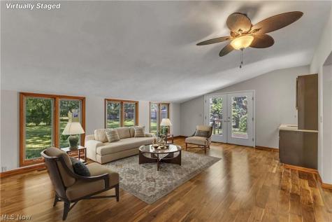 1700 Southbend Drive Rocky River OH 44116