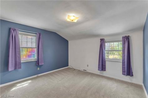 1700 Southbend Drive Rocky River OH 44116
