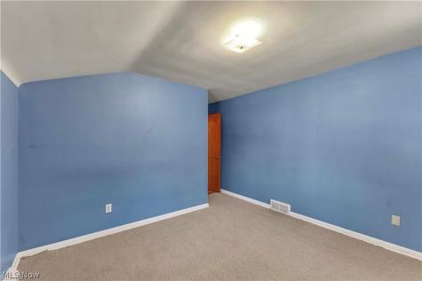 1700 Southbend Drive Rocky River OH 44116