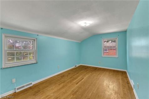 1700 Southbend Drive Rocky River OH 44116