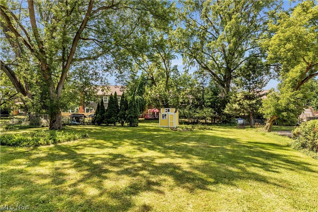 1700 Southbend Drive Rocky River OH 44116