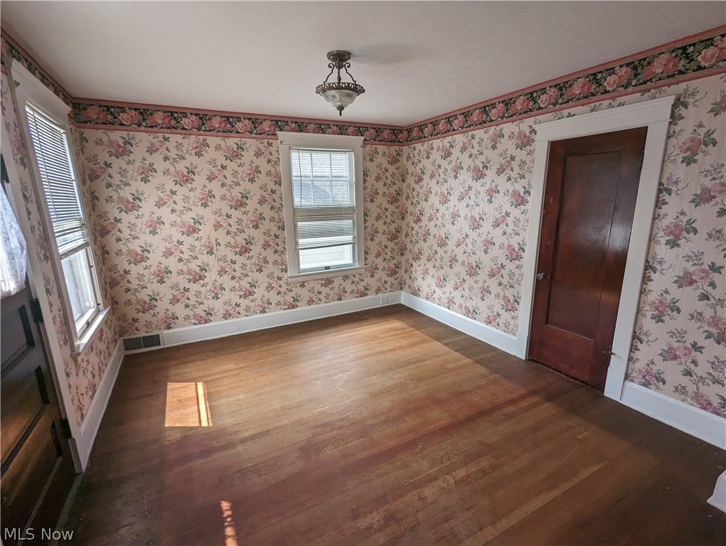 616 East Avenue Elyria OH 44035