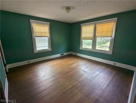 616 East Avenue Elyria OH 44035