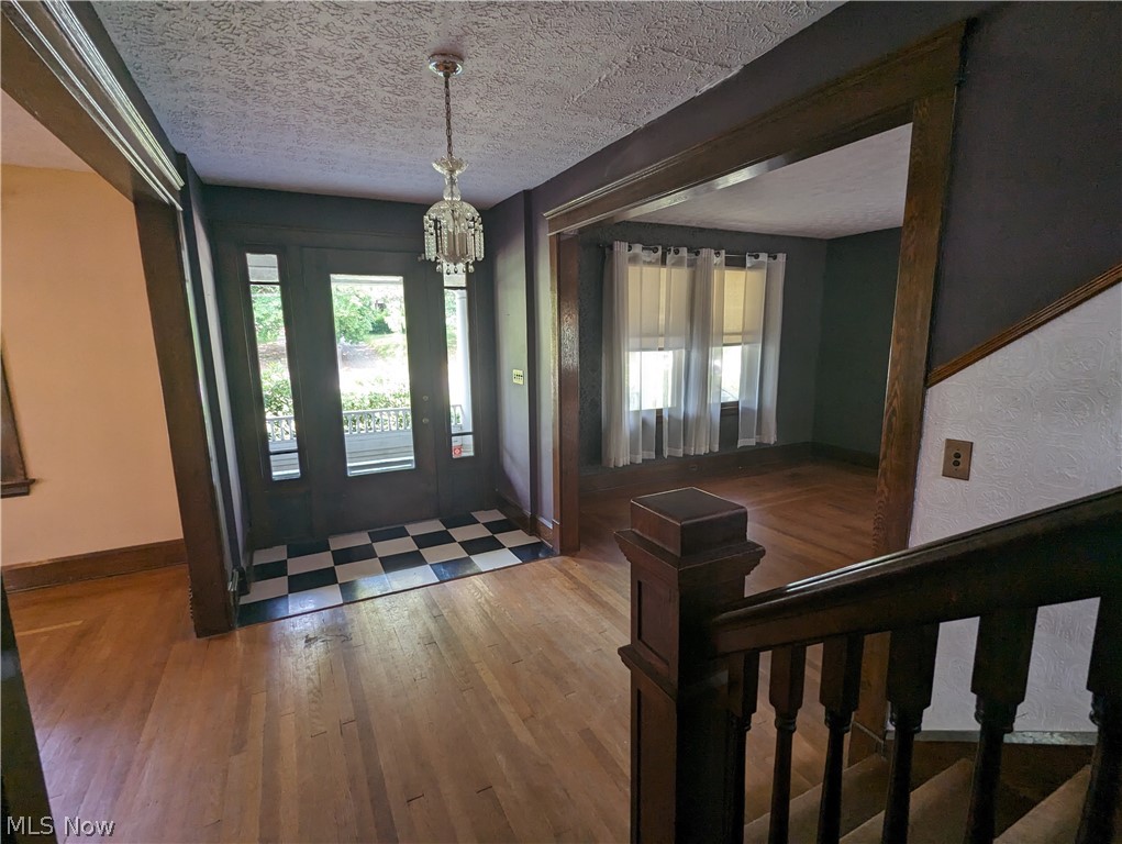 616 East Avenue Elyria OH 44035