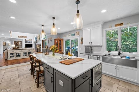 4510 Glen Eagle Drive Brecksville OH 44141