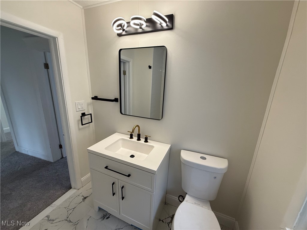 3913 Hyde Avenue Cleveland OH 44109