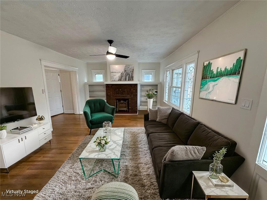 3913 Hyde Avenue Cleveland OH 44109