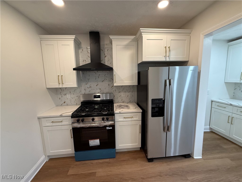 3913 Hyde Avenue Cleveland OH 44109