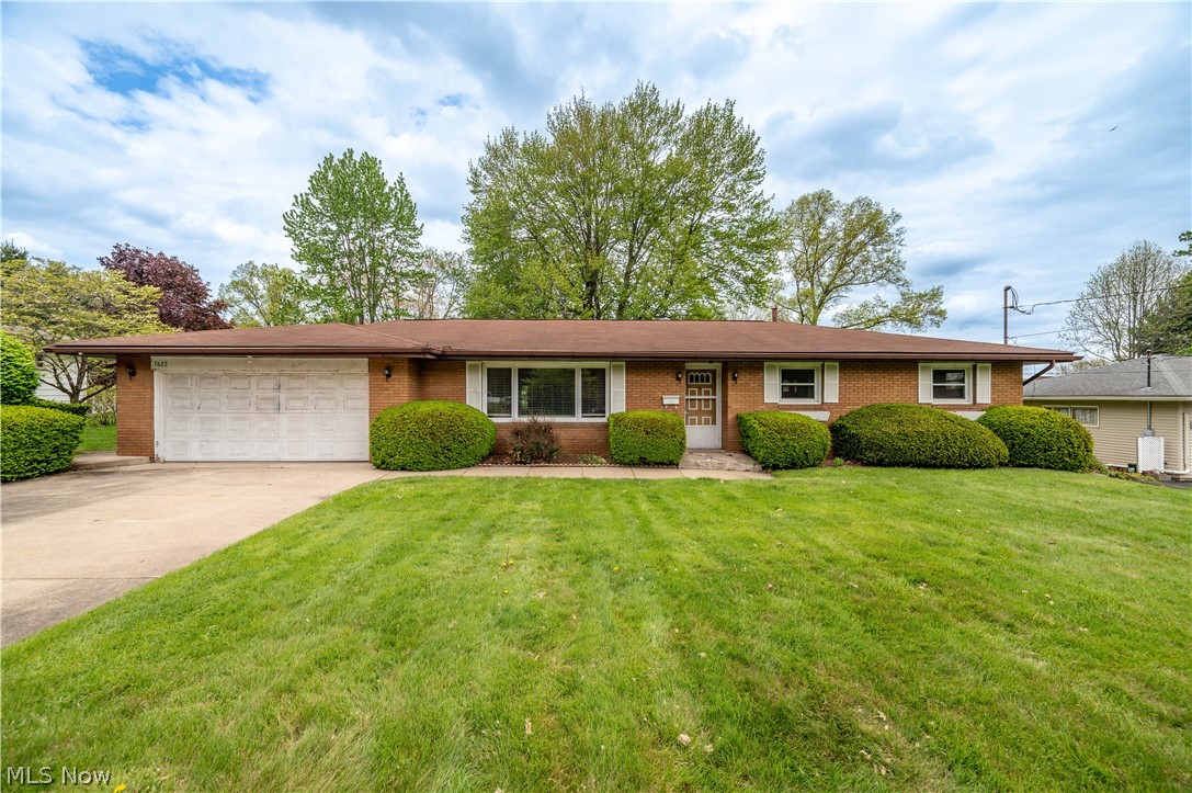 7627 Catherine Street Masury OH 44438