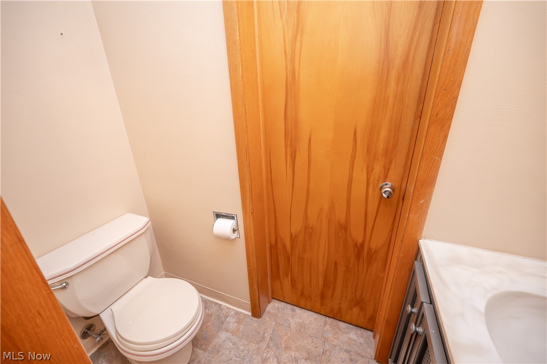 7627 Catherine Street Masury OH 44438