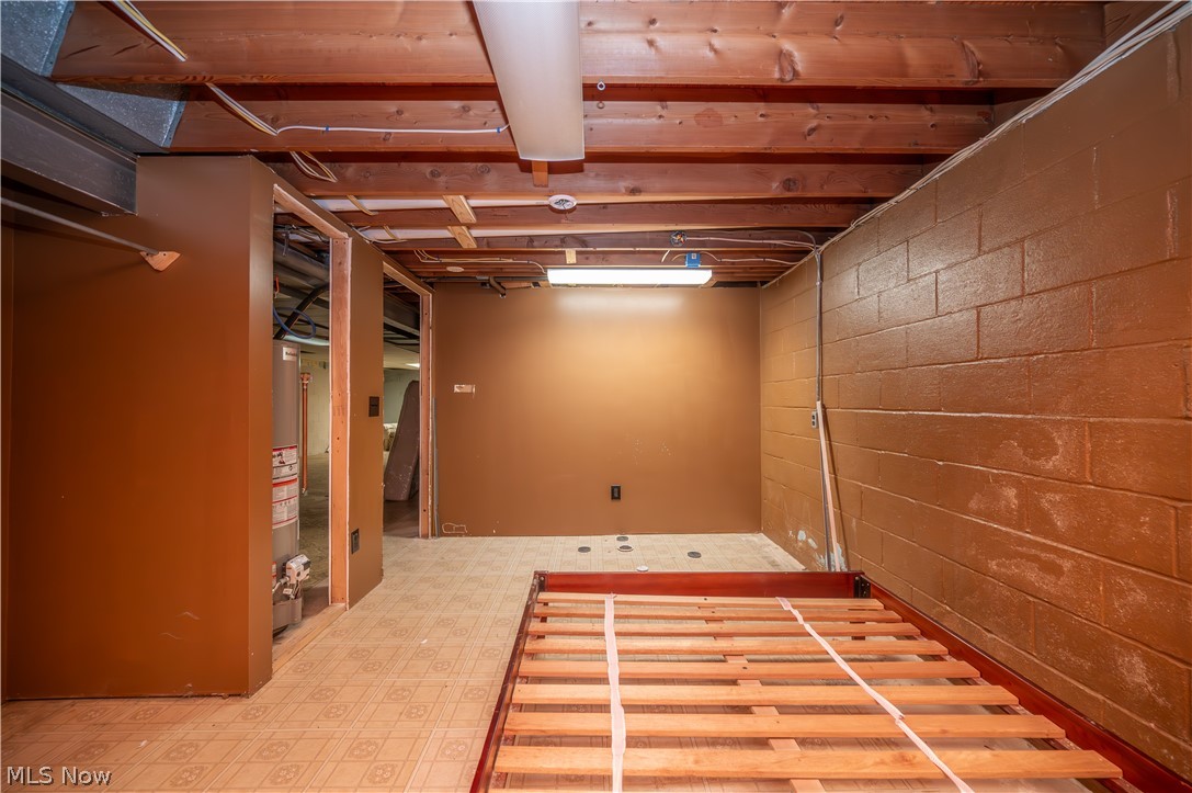 7627 Catherine Street Masury OH 44438