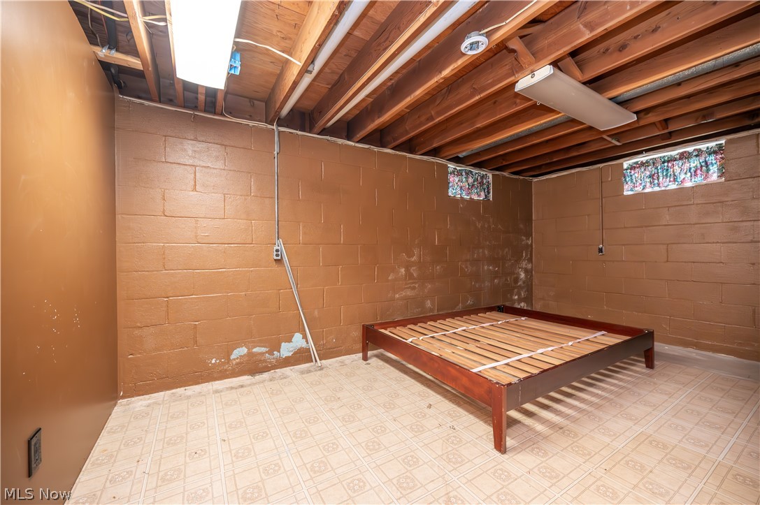 7627 Catherine Street Masury OH 44438