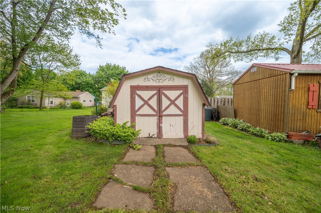 7627 Catherine Street Masury OH 44438