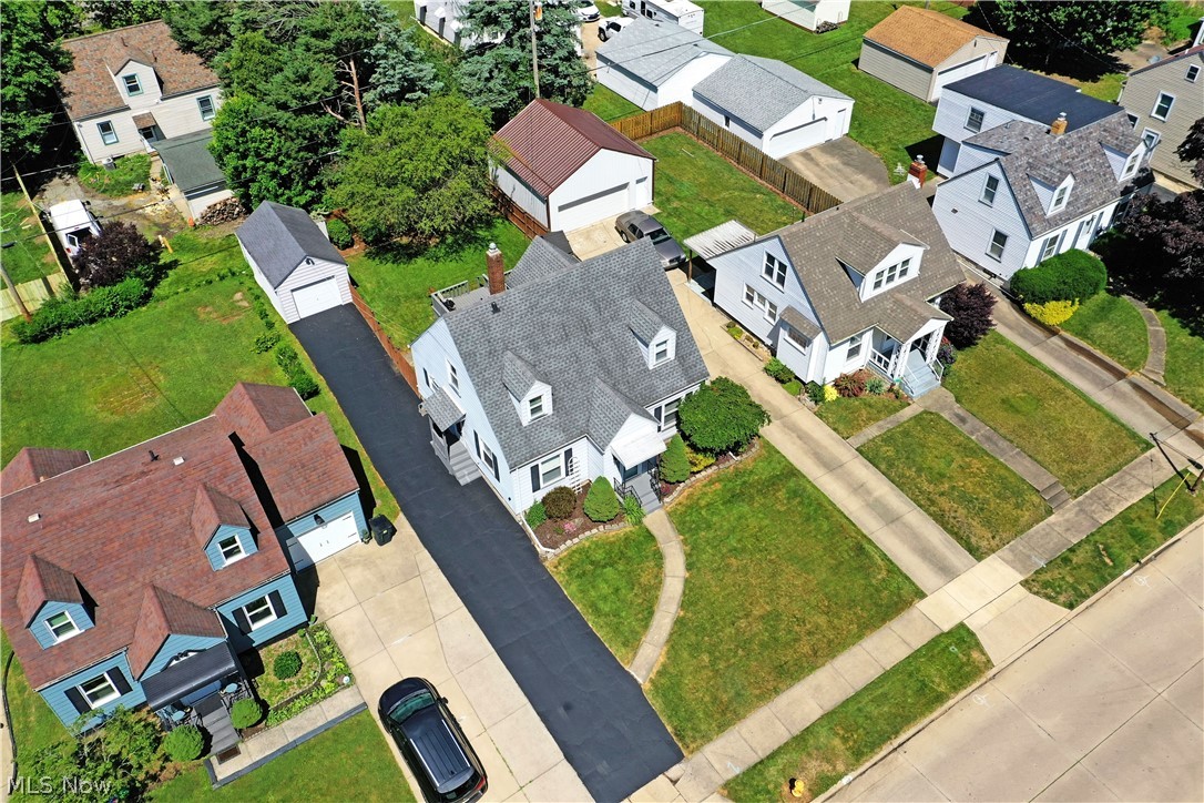 190 Kenmore Avenue SE Warren OH 44483