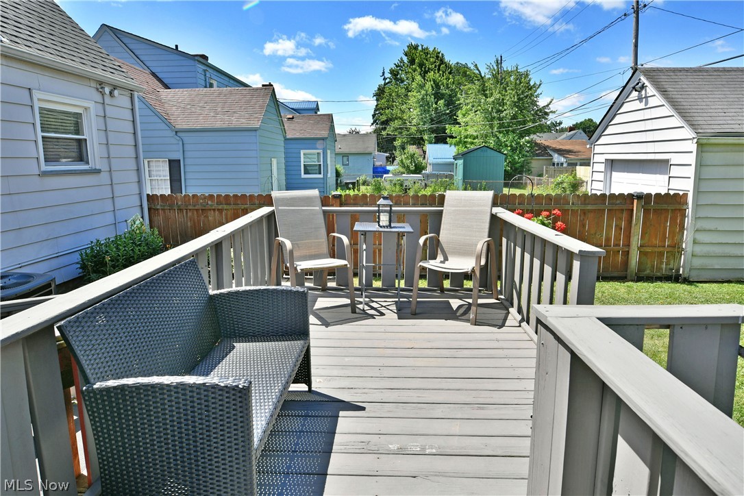 190 Kenmore Avenue SE Warren OH 44483