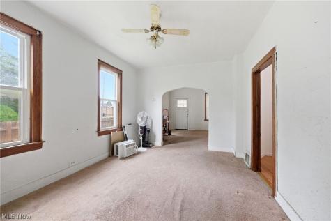 3524 Walton Avenue Cleveland OH 44113