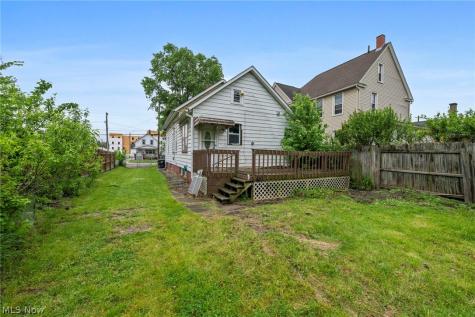 3524 Walton Avenue Cleveland OH 44113