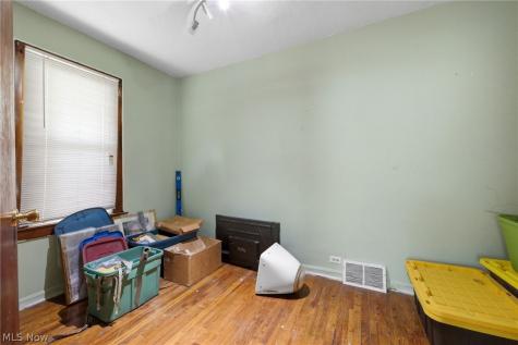 3524 Walton Avenue Cleveland OH 44113