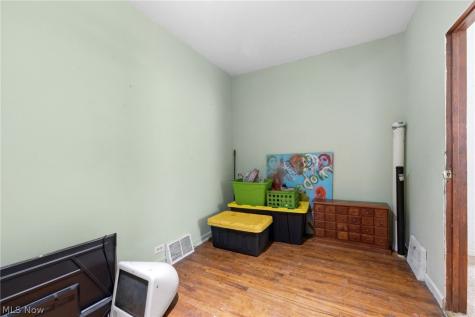 3524 Walton Avenue Cleveland OH 44113